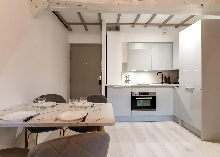 Caron - De Gamme Avec Hyper Centre