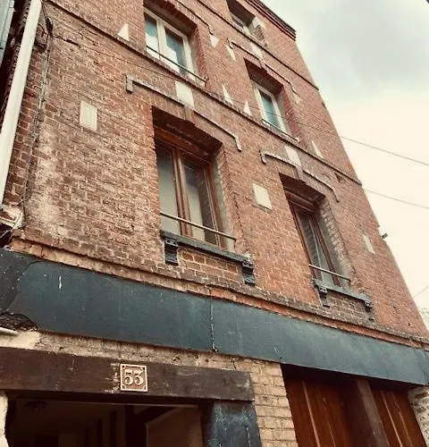 Апартаменти Caron - De Gamme Avec Hyper Centre